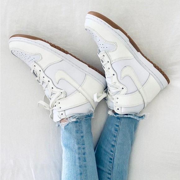 Nike Dunk High Sail Gum - Picture 4 of 5